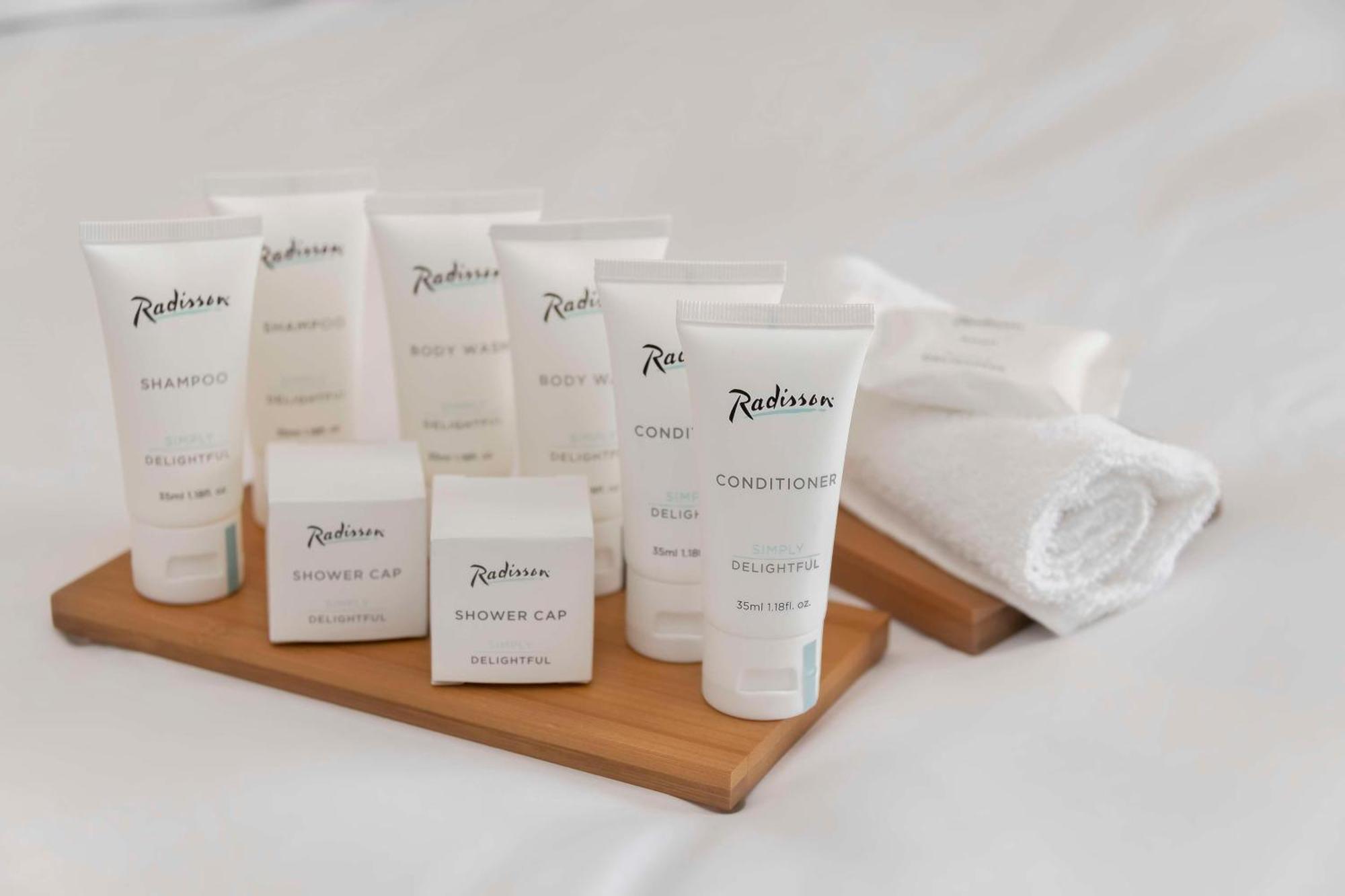 Radisson Hyderabad Hitec City Dış mekan fotoğraf Redesign amenities